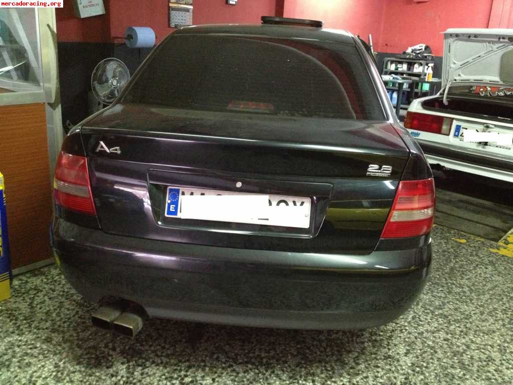 Vendo siniestro audi a4 b5  00 2.8 v6 30v quattro