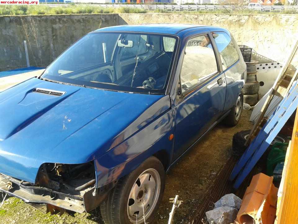 Se vende carroceria documentada clio 16v