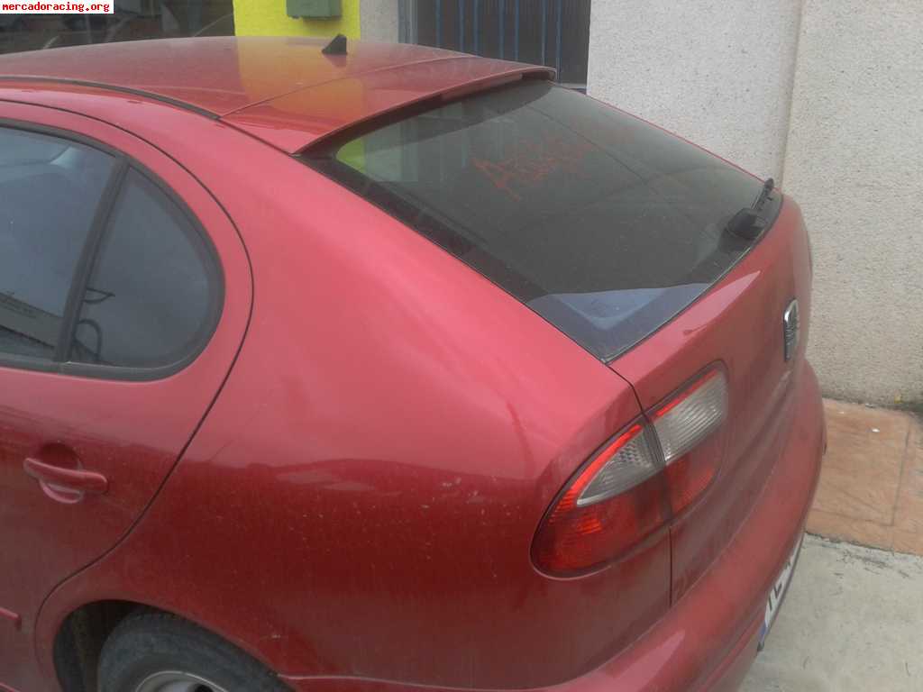 Vendo seat leon entero o a piezas