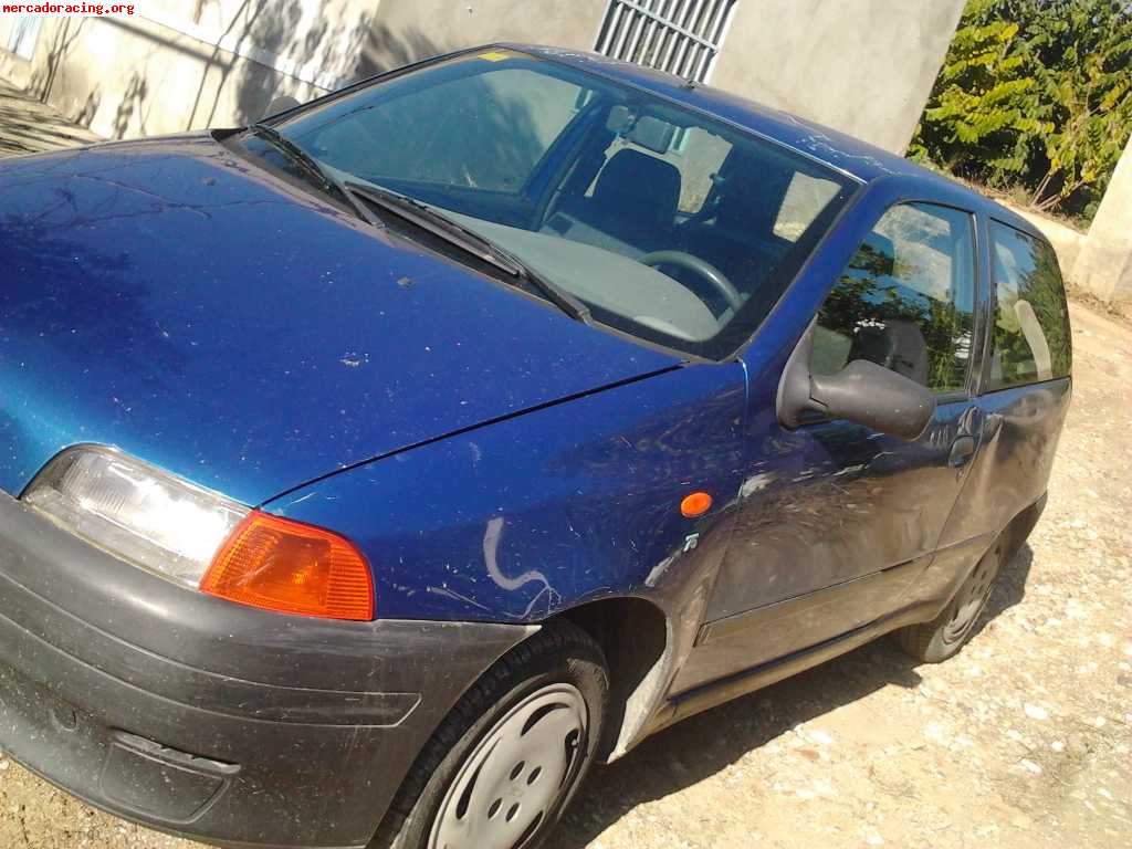 Se desguaza fiat punto mk1 tipo 176