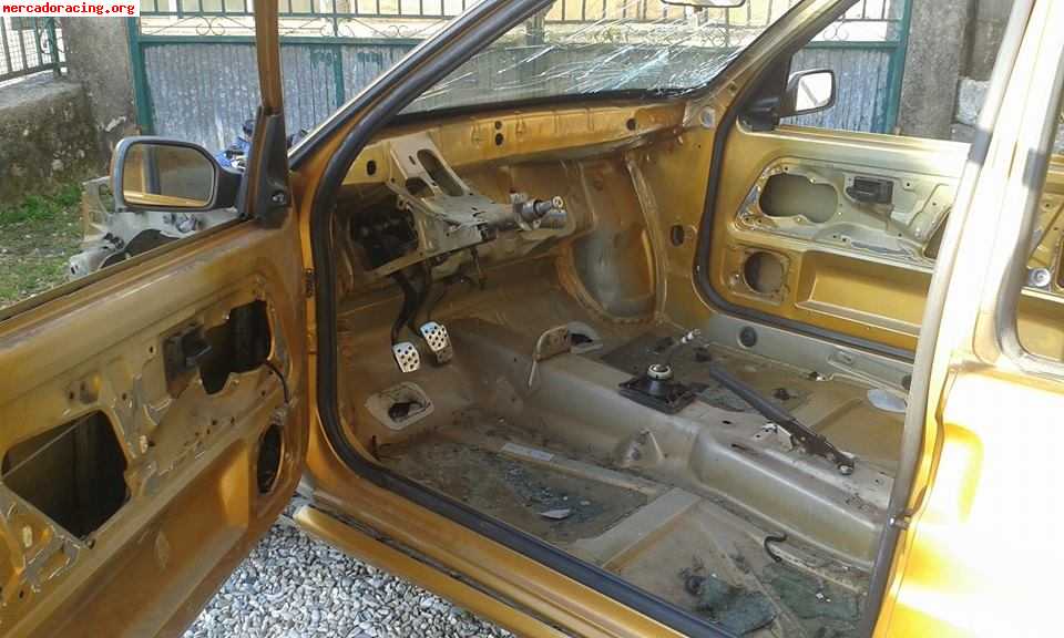 Se vende carroceria y despiece de peugeot 106 1.6 8v 