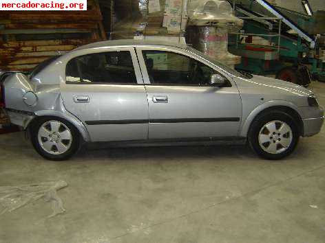 Despiece de opel astra g 2002  2.0 dti