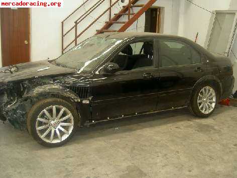 Mg zs coche accidentado