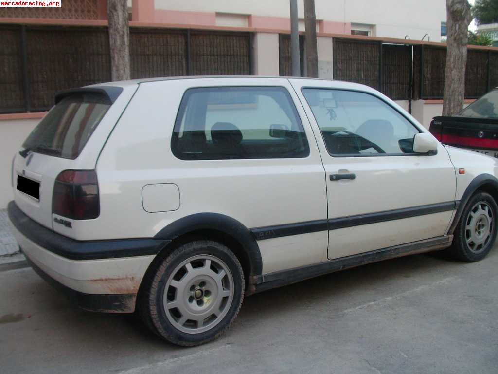 Vendo golf gti iii con averia motor
