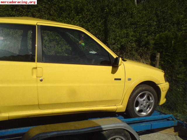 Vendo 106 o despieze de 106 sport 2002