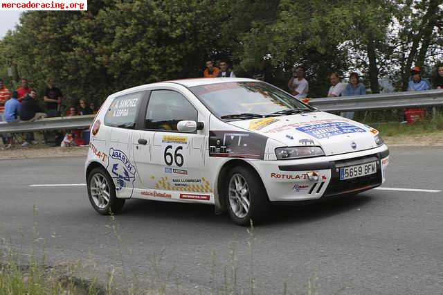 Vendo fiat punto grn impecable, 5900€.