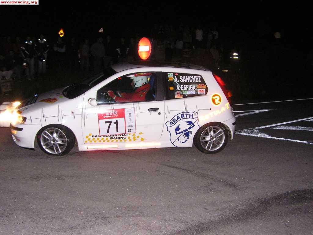 Vendo fiat punto grn impecable, 5900€.