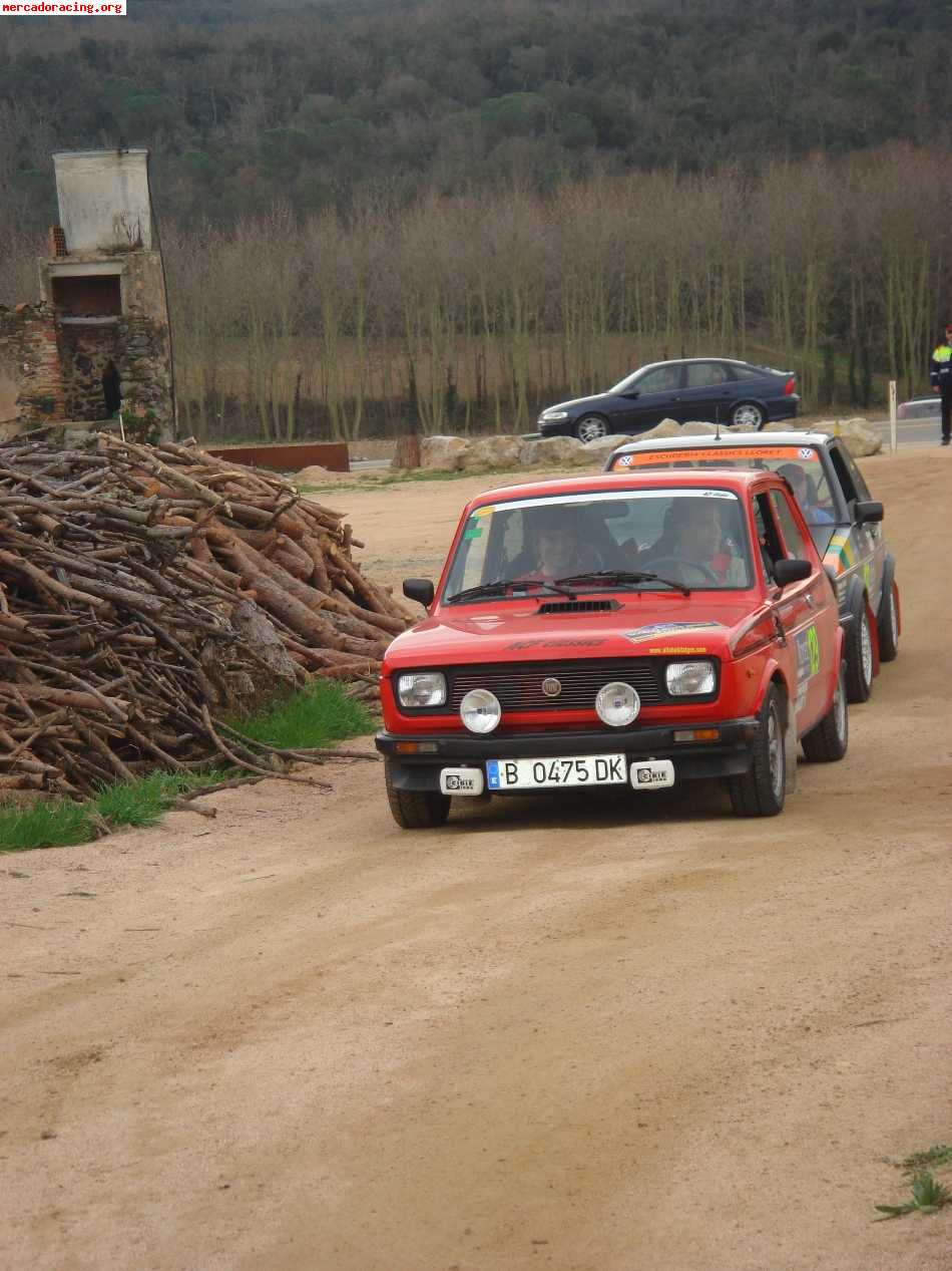 Vendo fiat 127 sport (documentación seat 127 1.010cc) 