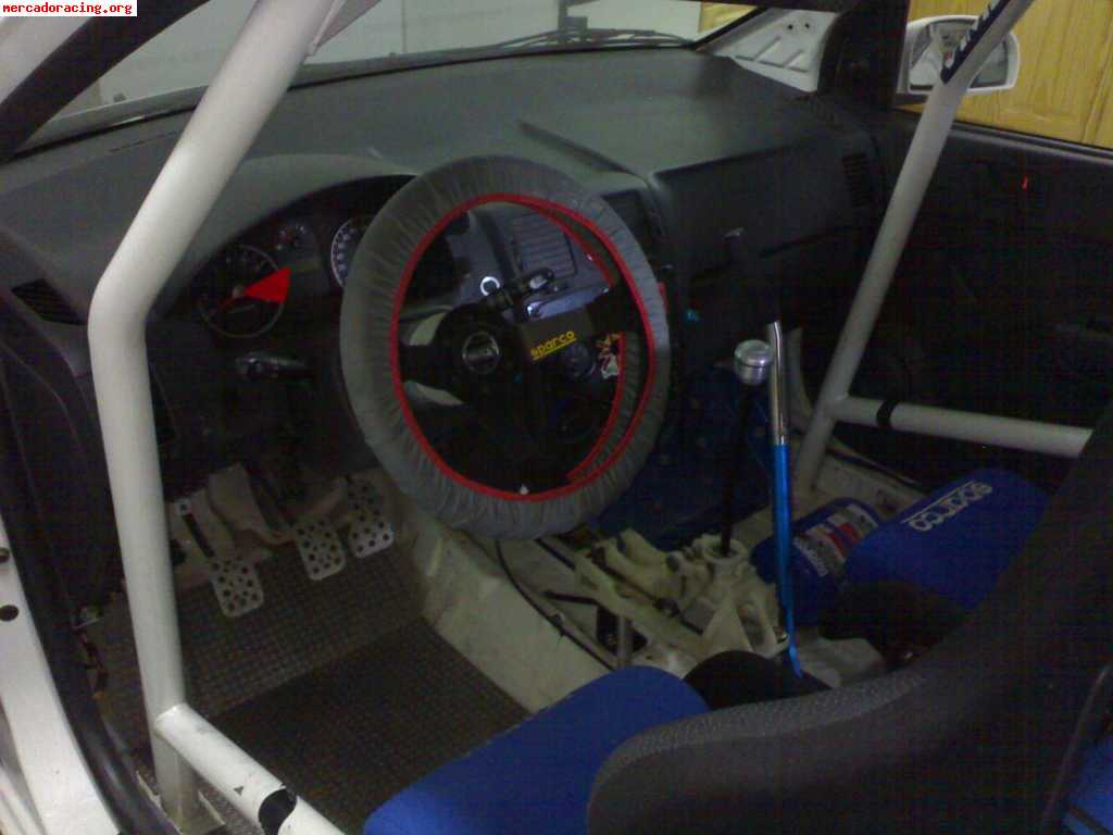 Vendo o alquilo hyundai getz de la copa de rallies de canari
