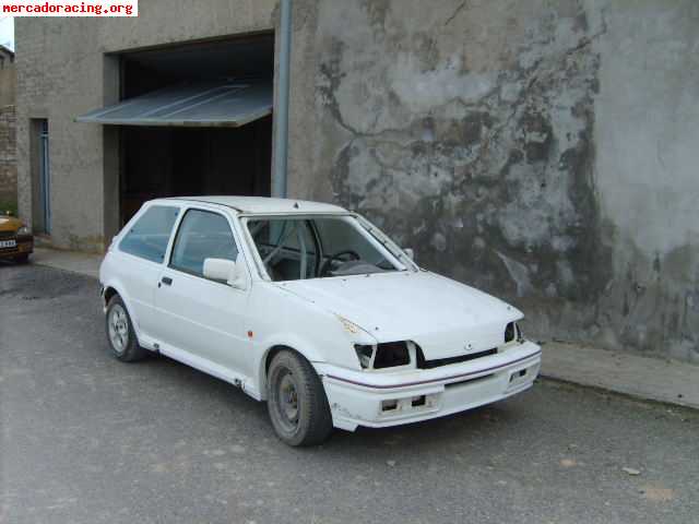 Ford fiesta xr2 , 200 euros 