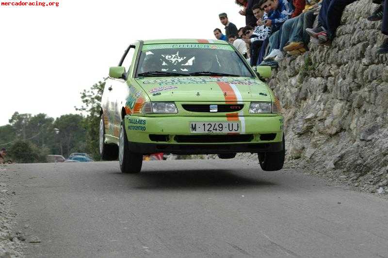 Vendo seat 2000 gti ,todo con papeles hecho en seat sport .