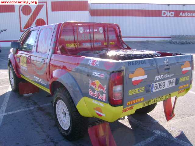 Nissan pickup competicion raids 4x4 tot curses