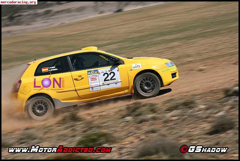 Vendo o camvio por coche de calle fiat estilo gr-a 