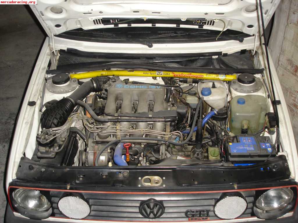 Golf 2 16v 1.8 c.c. praparado para correr.