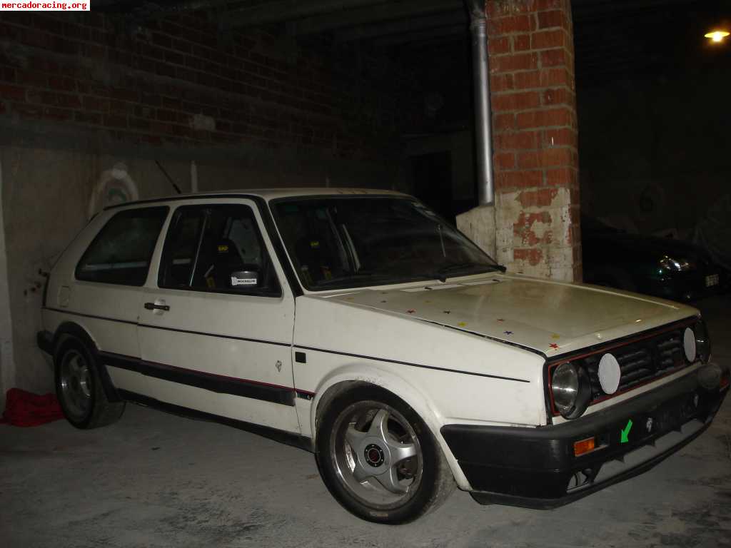 Golf 2 16v 1.8 c.c. praparado para correr.