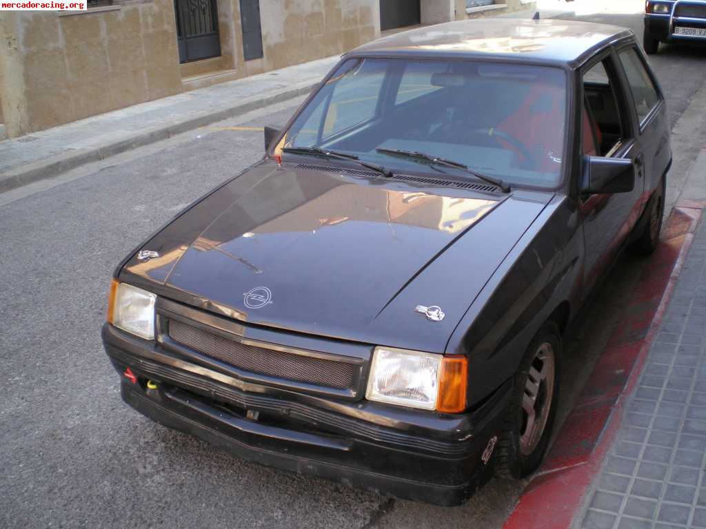 Vendo opel corsa gsi 720€ 