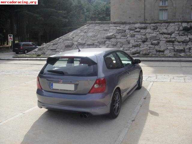 Honda civic type-r 2005