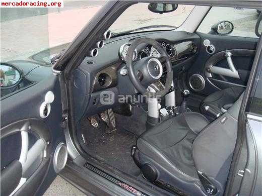 Mini jcw  año 2006 tlf 620249047  20.500€