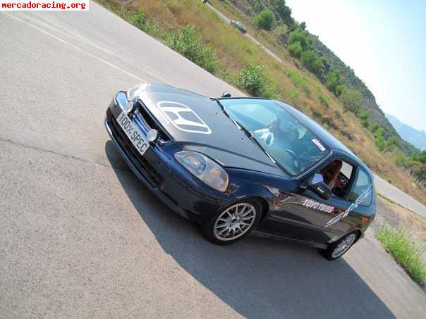 Se vende honda civic