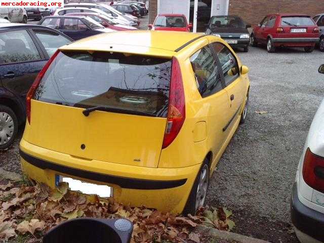 Fiat punto hgt 1.8 16v 130cv amarillo. itv recien pasada