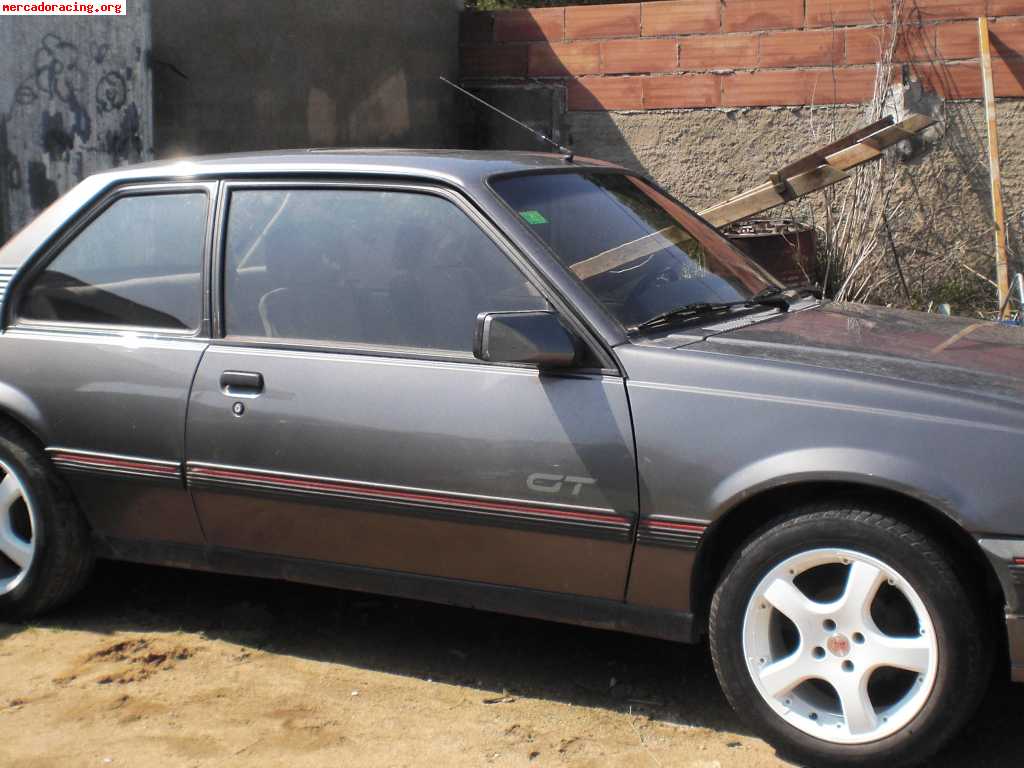 Opel ascona gt 20i   ruedas 14  originales de regalo