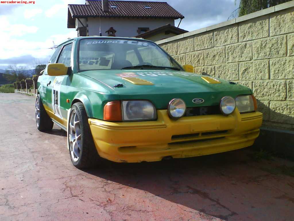 Escort xr3i de slalom 800€ negociable 