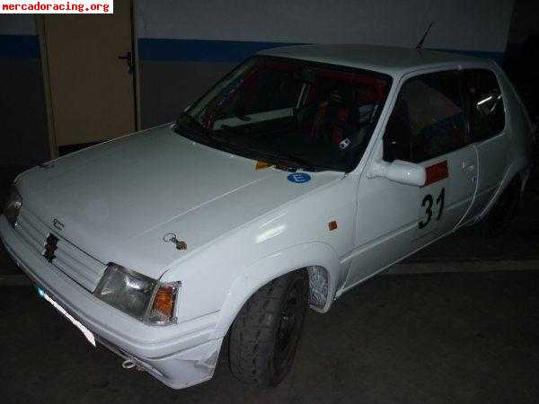 Peugeot 205 rallye con itv de carreras