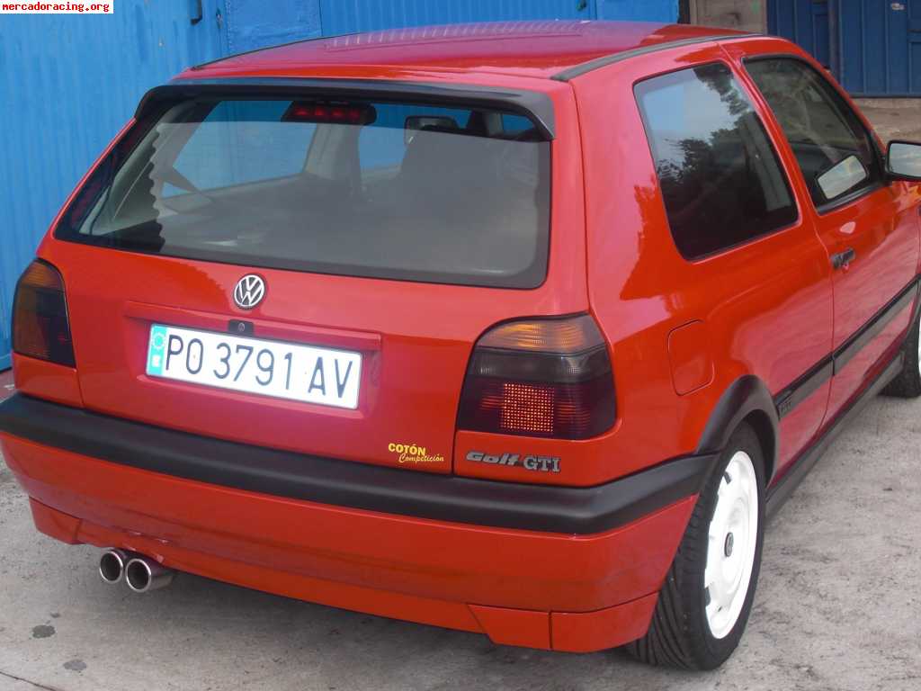 Se vende golf gti iii 8 v