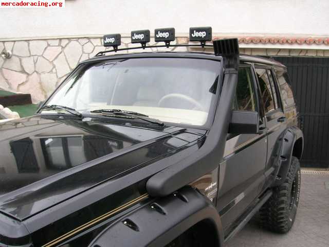 Vendo/cambio jeep cherokee 4.0 preparado