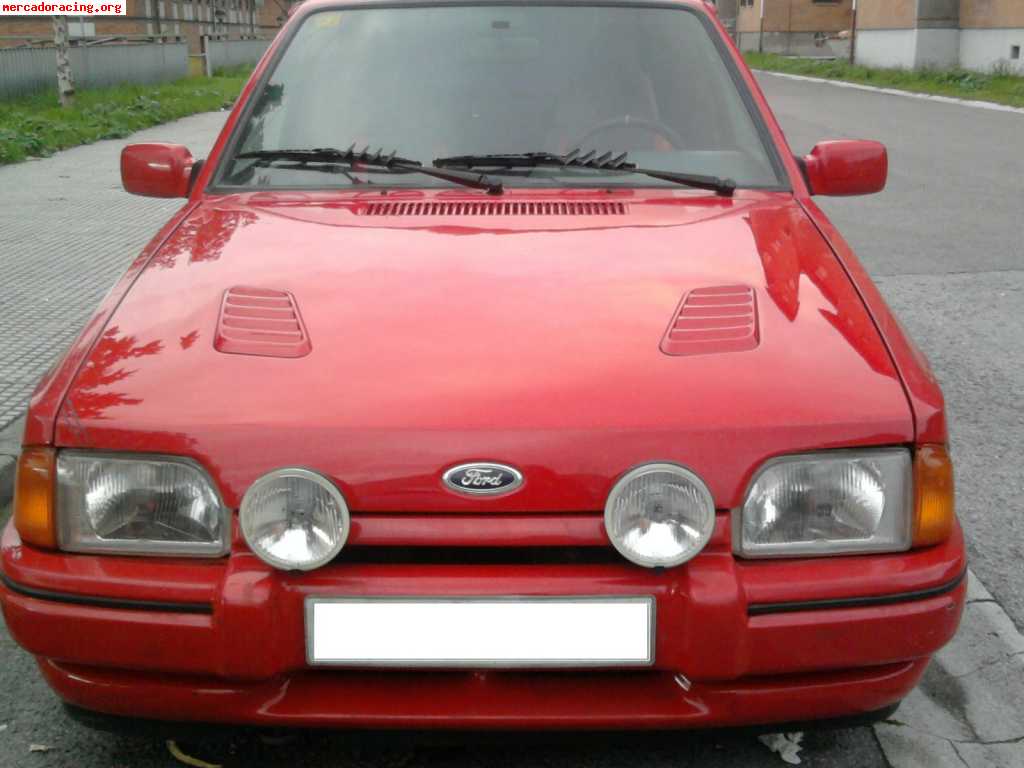 Vendo o camvio escort rs turbo s2