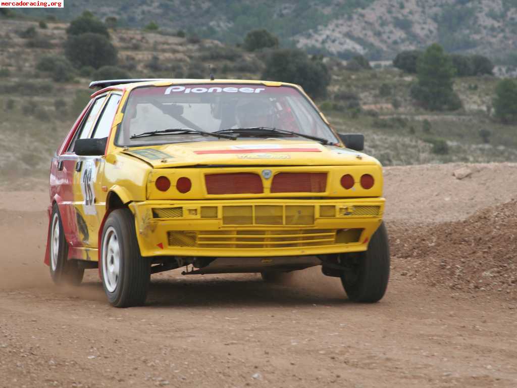 Lancia delta 2.o 16v