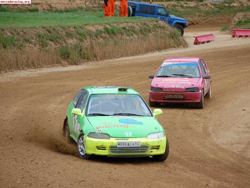 Buenas vendo honda civic autocross. 