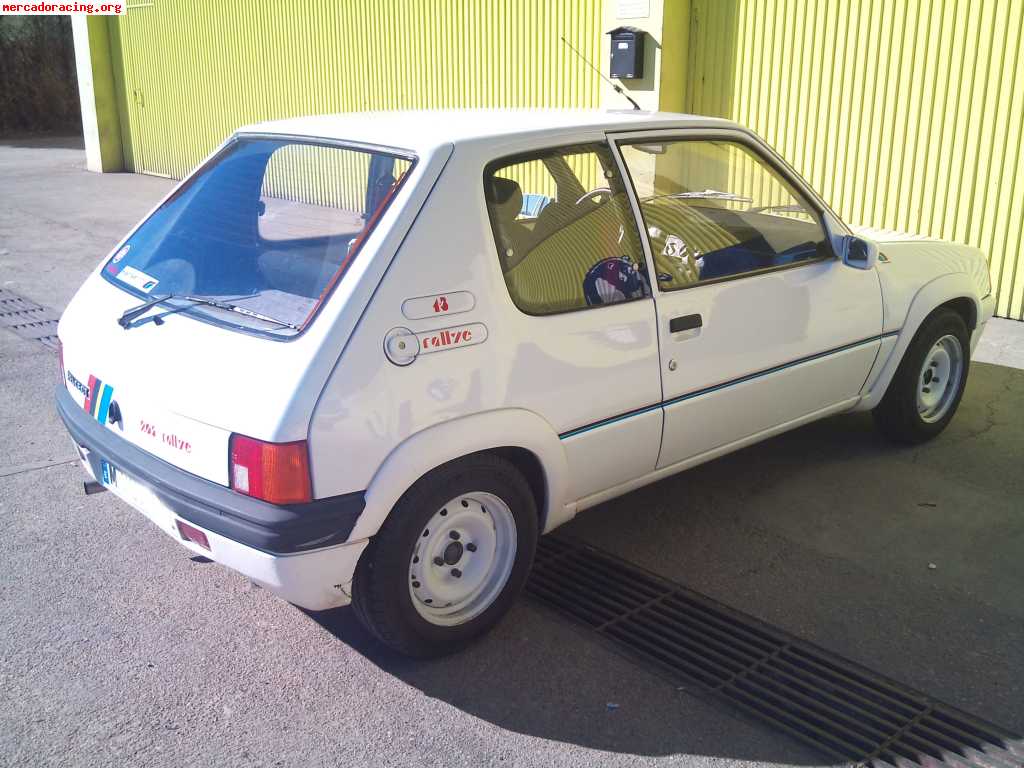 Se vende 205 rallye