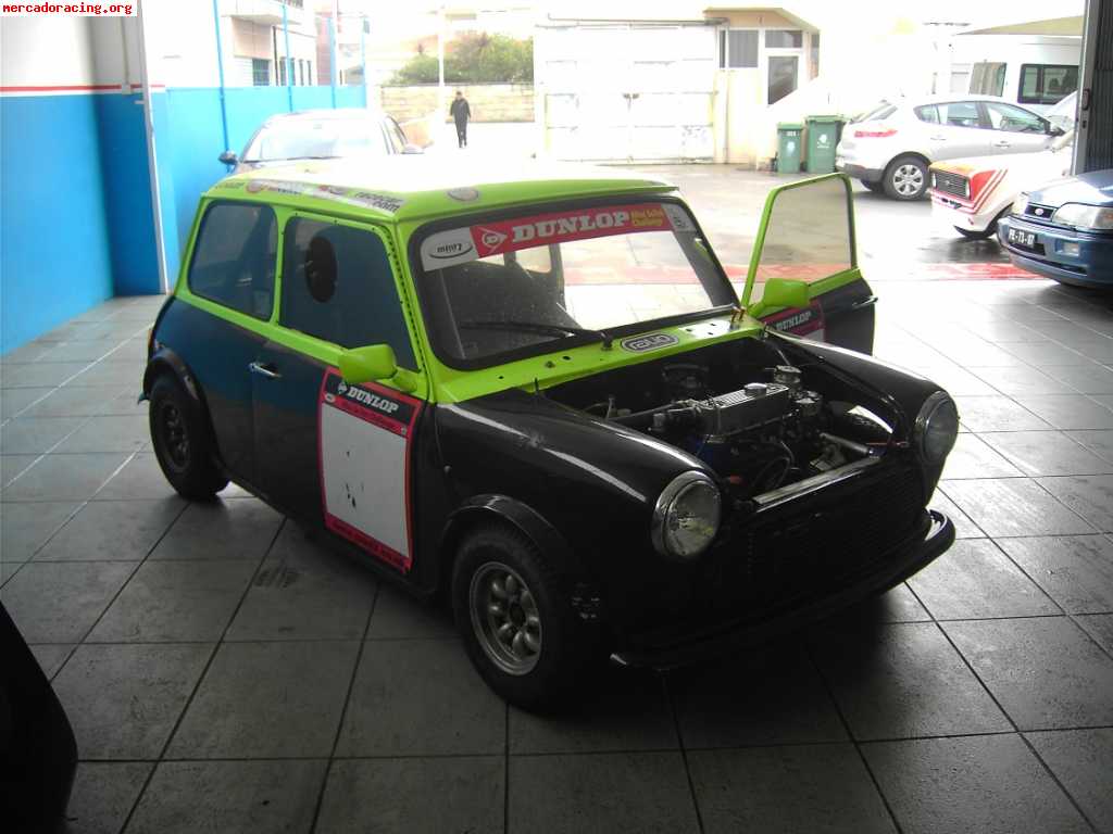 Se vende o cambia mini 7