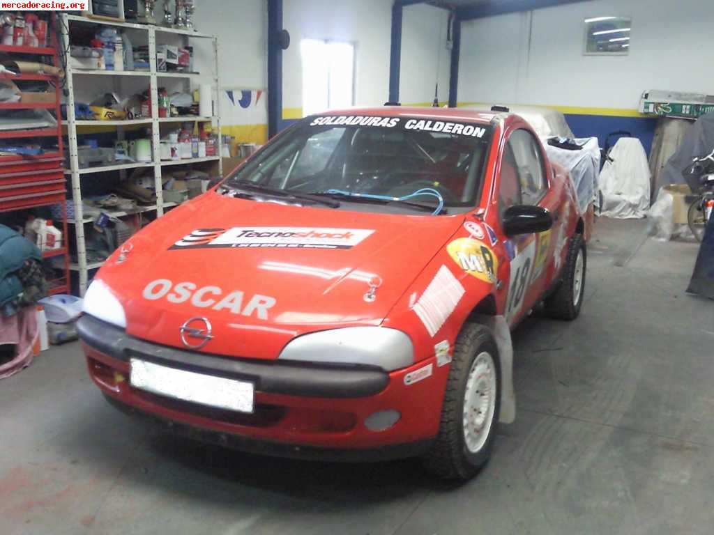 Opel tigra autocross con plataforma 2 ejes