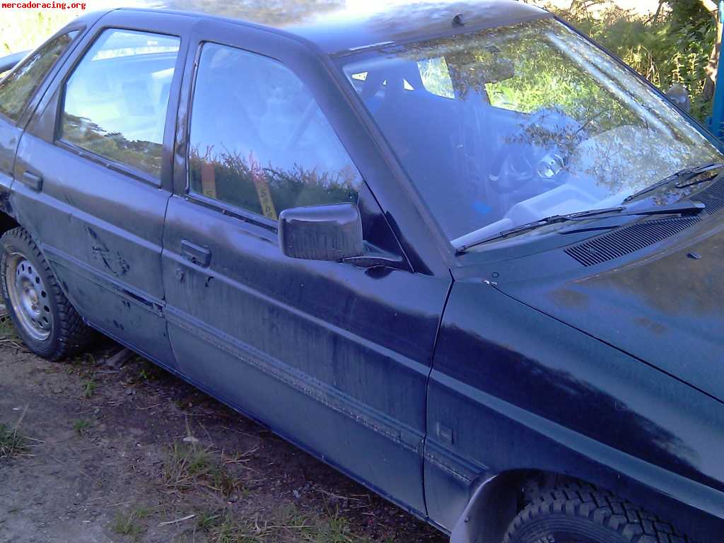 Ford escort 450€