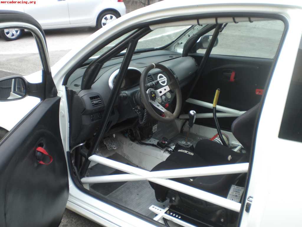 Nissan micra de la copa