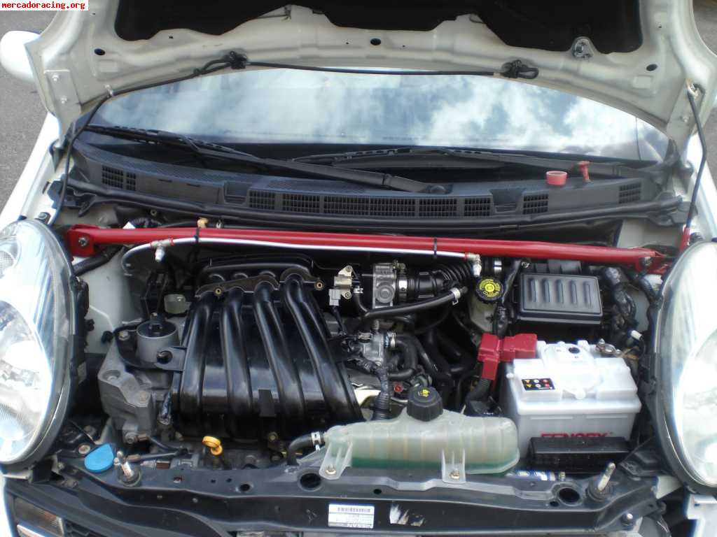 Nissan micra de la copa