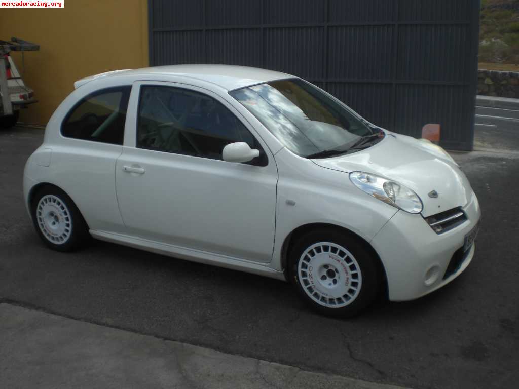 Nissan micra de la copa