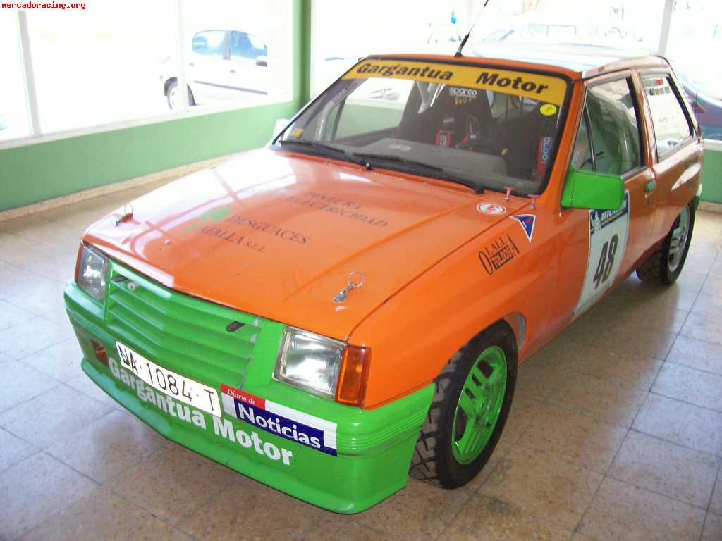 Opel corsa  vendo o cambio por furgoneta o caravana