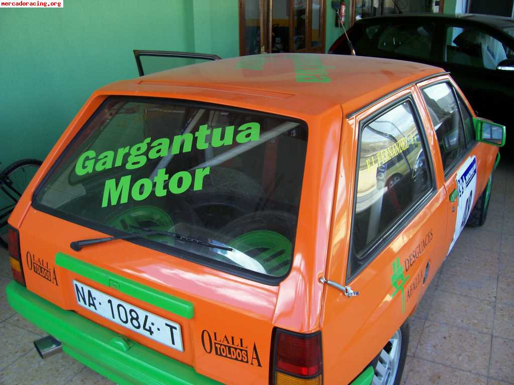 Opel corsa  vendo o cambio por furgoneta o caravana