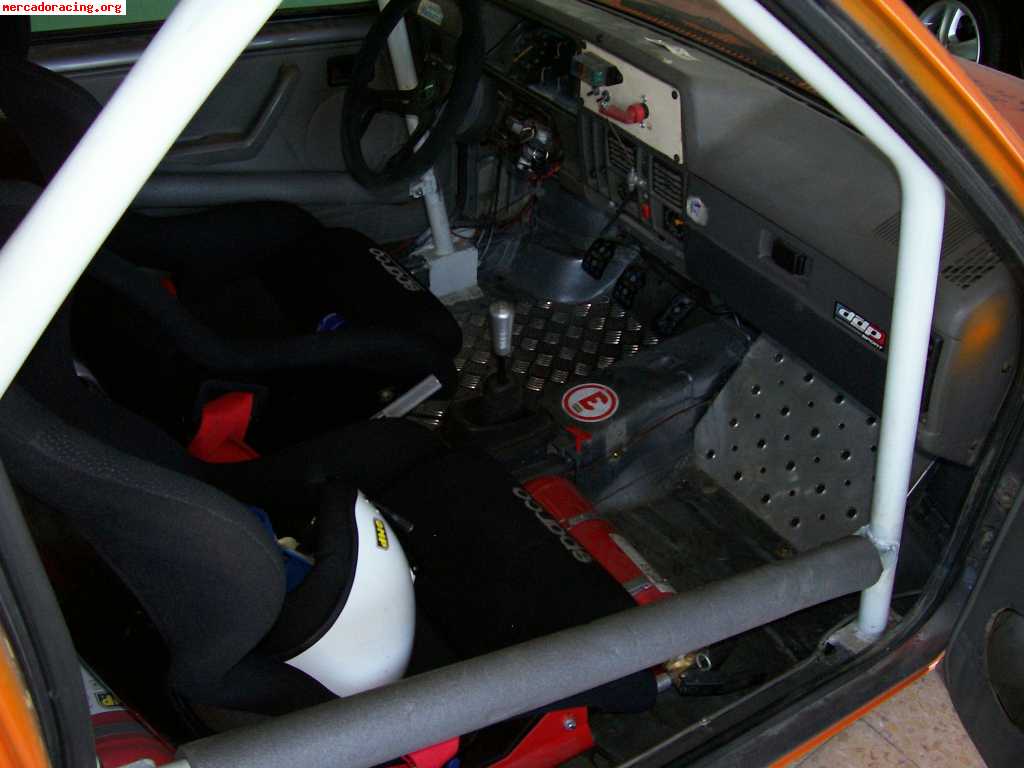 Opel corsa  vendo o cambio por furgoneta o caravana