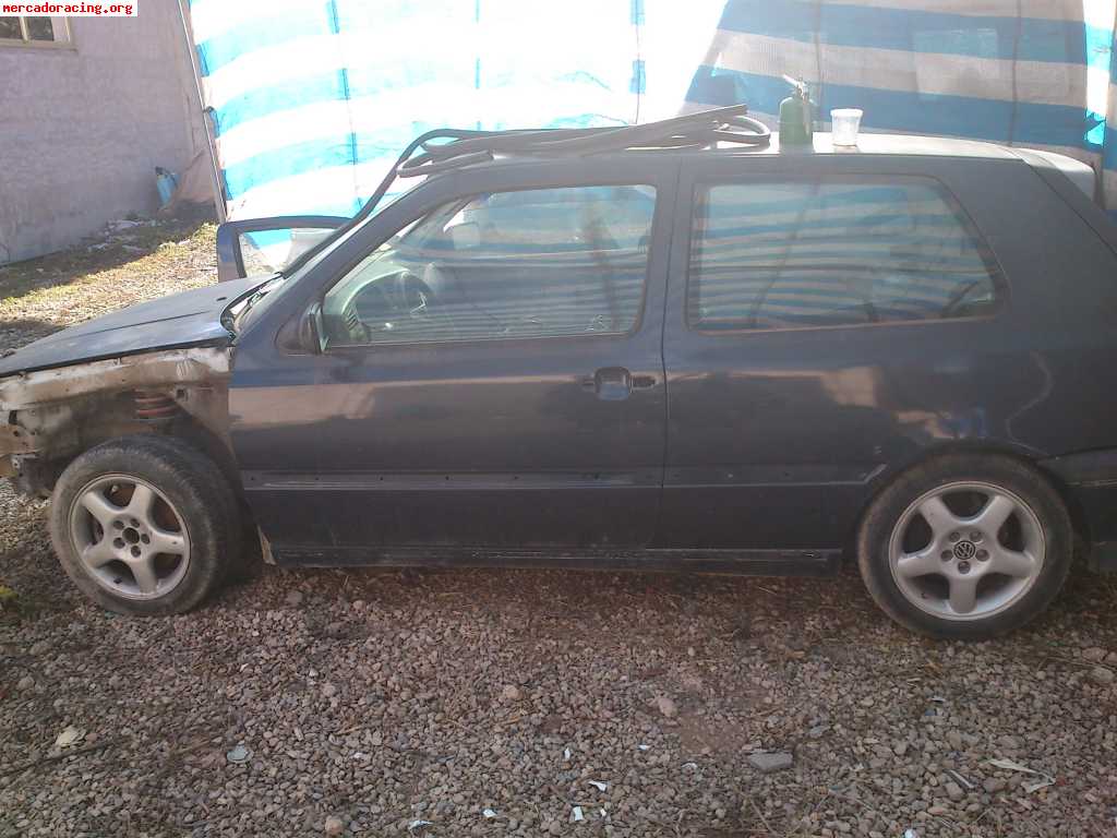 Vend golf gti 2000 8v