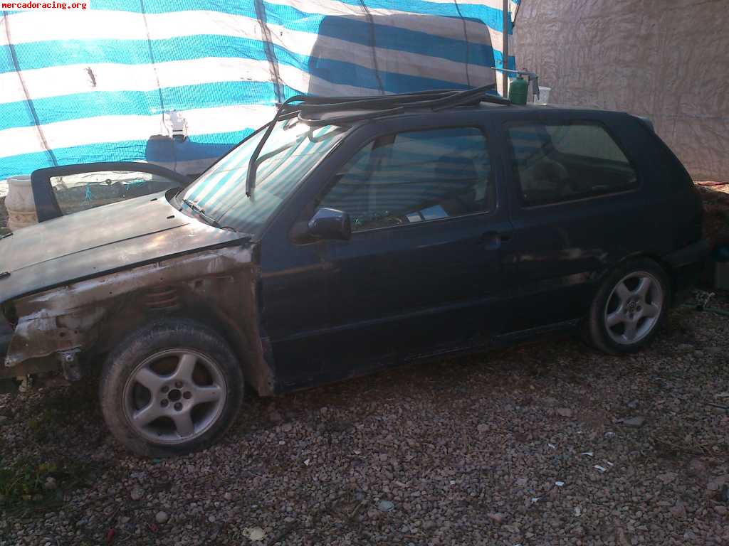 Vend golf gti 2000 8v