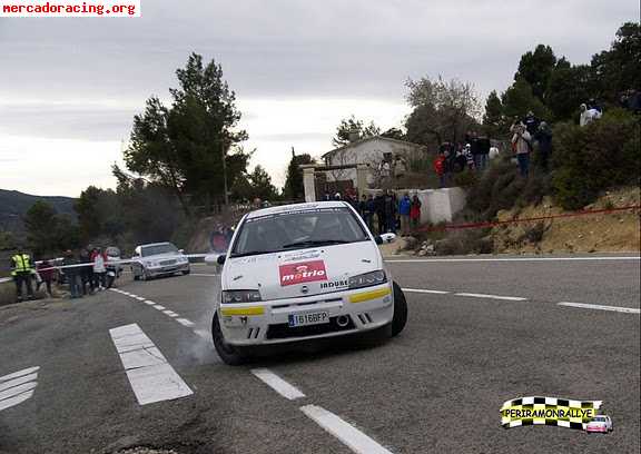 Se vende fiat punto grupo a. 