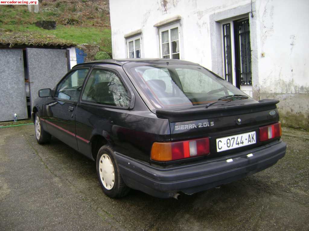 Se vende ford sierra 2.0 is