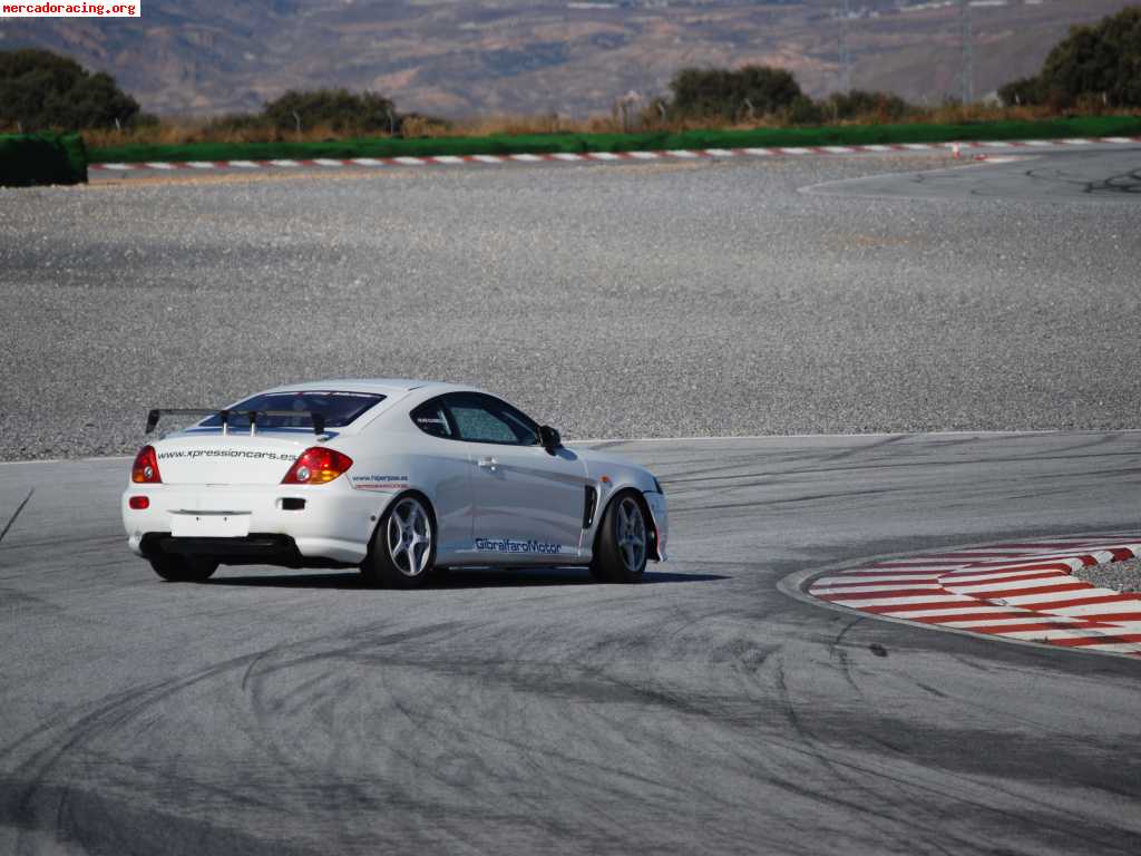 Se vende  espectacular hyundai coupe de competición