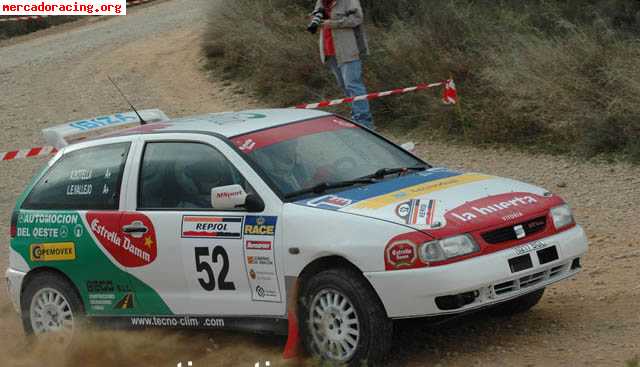 Se vende seat ibiza gr.a tierra itv