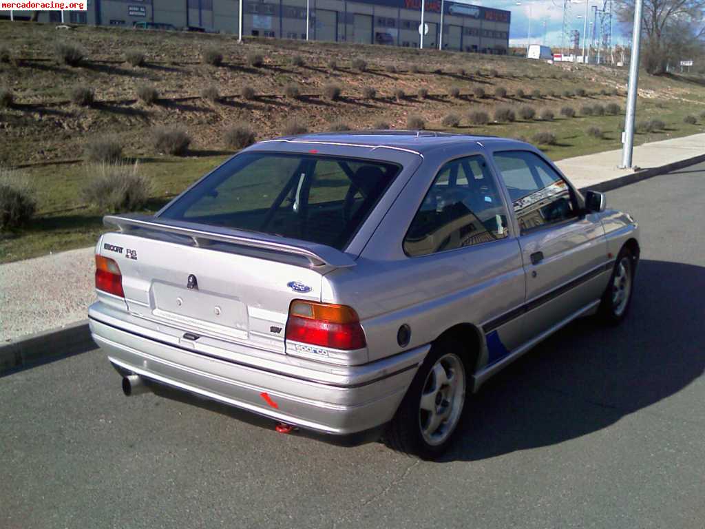 Se vende ford escort rs 2000 150 cv