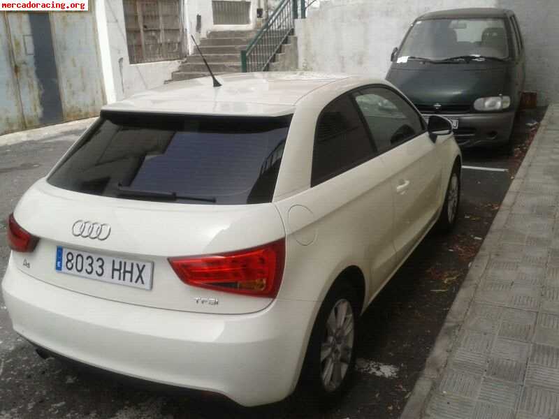 Se vende y se acepta coche como parte de pago